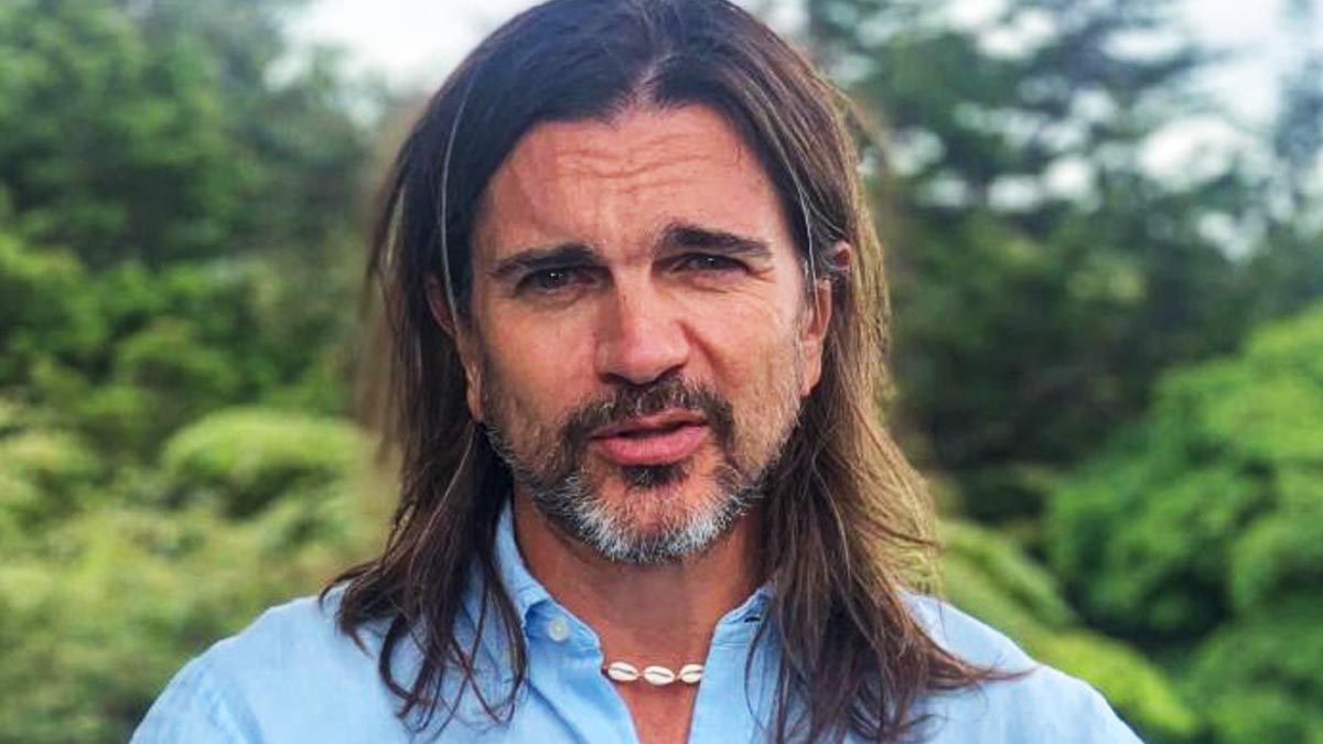 Cantante abandona el catolicismo y encuentra renovación en el cristianismo.
